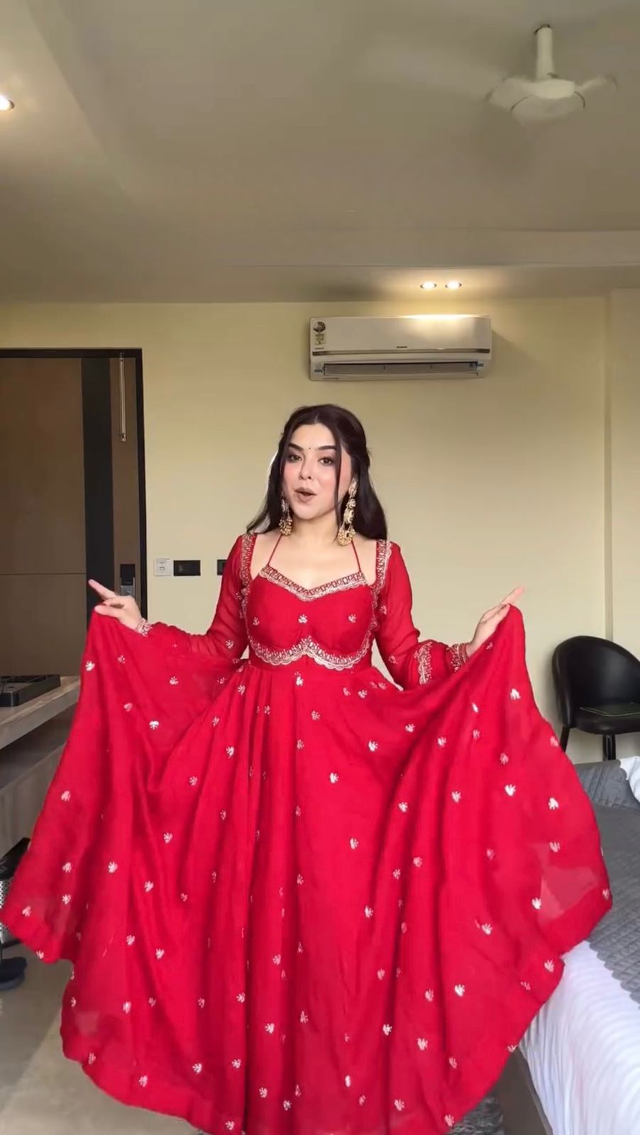 Faux Georgette Anarkali Suit Set with Pant & Lace Dupatta – 4 Meter Flair, Fully Stitched