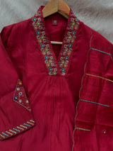 Festive Premium Viscose Silk Kurti Pant Dupatta Set with Embroidery Sequins and Hand Work – 3 Piece Ethnic Suit for Women